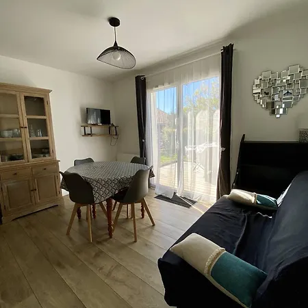 T1 Bis Confortable A Avec Jardin Et Animaux Acceptes - Fr-1-495-136