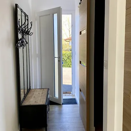 Apartment T1 Bis A Itxassou, Proche Thermes, Jardin, Parking Prive, Internet, 2 Couchages - Fr-1-495-136